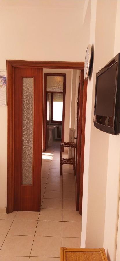 Appartamento Marcella A Due Passi Dal Mare Marcelli Zewnętrze zdjęcie